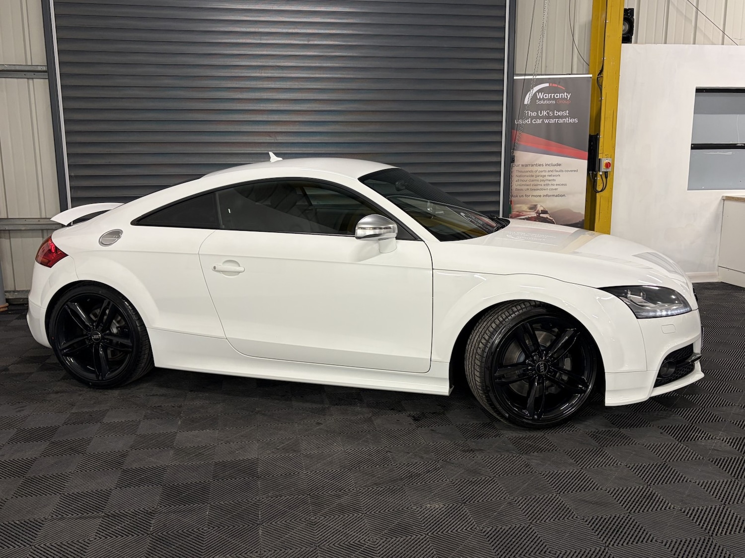 Used Audi TTS 2009 for sale - 77201323: Photo 8