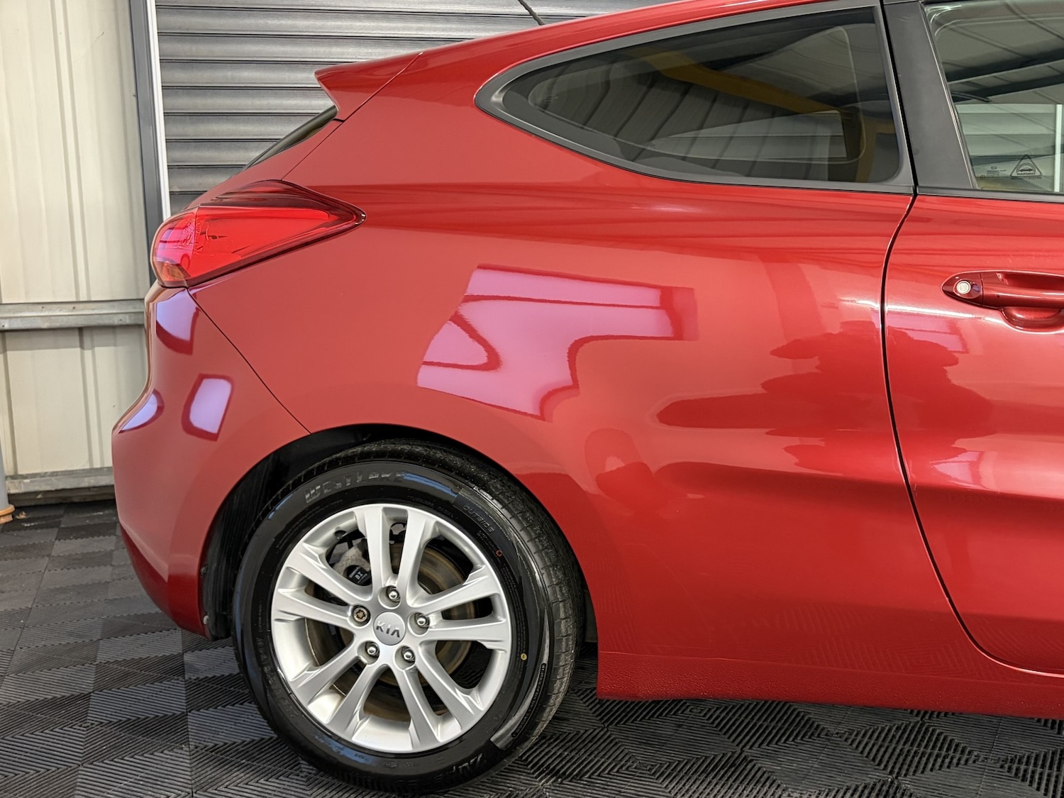 Used Kia Pro Ceed 2014 for sale - 76687136: Photo 6