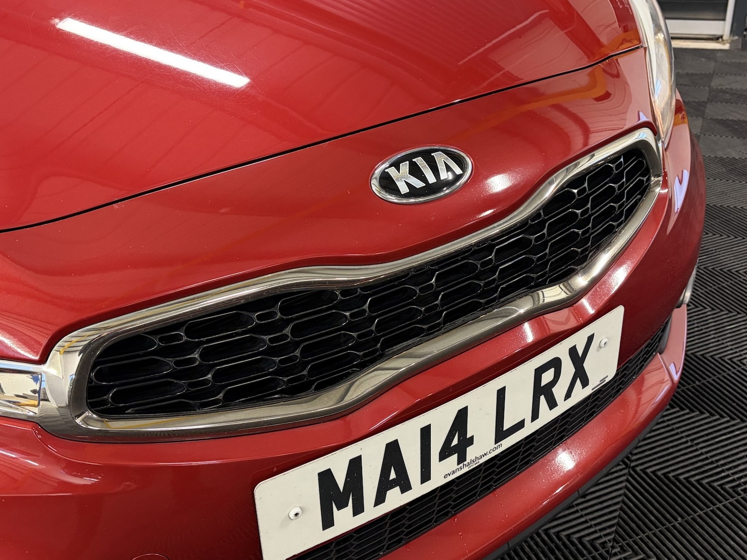 Used Kia Pro Ceed 2014 for sale - 76687136: Photo 8