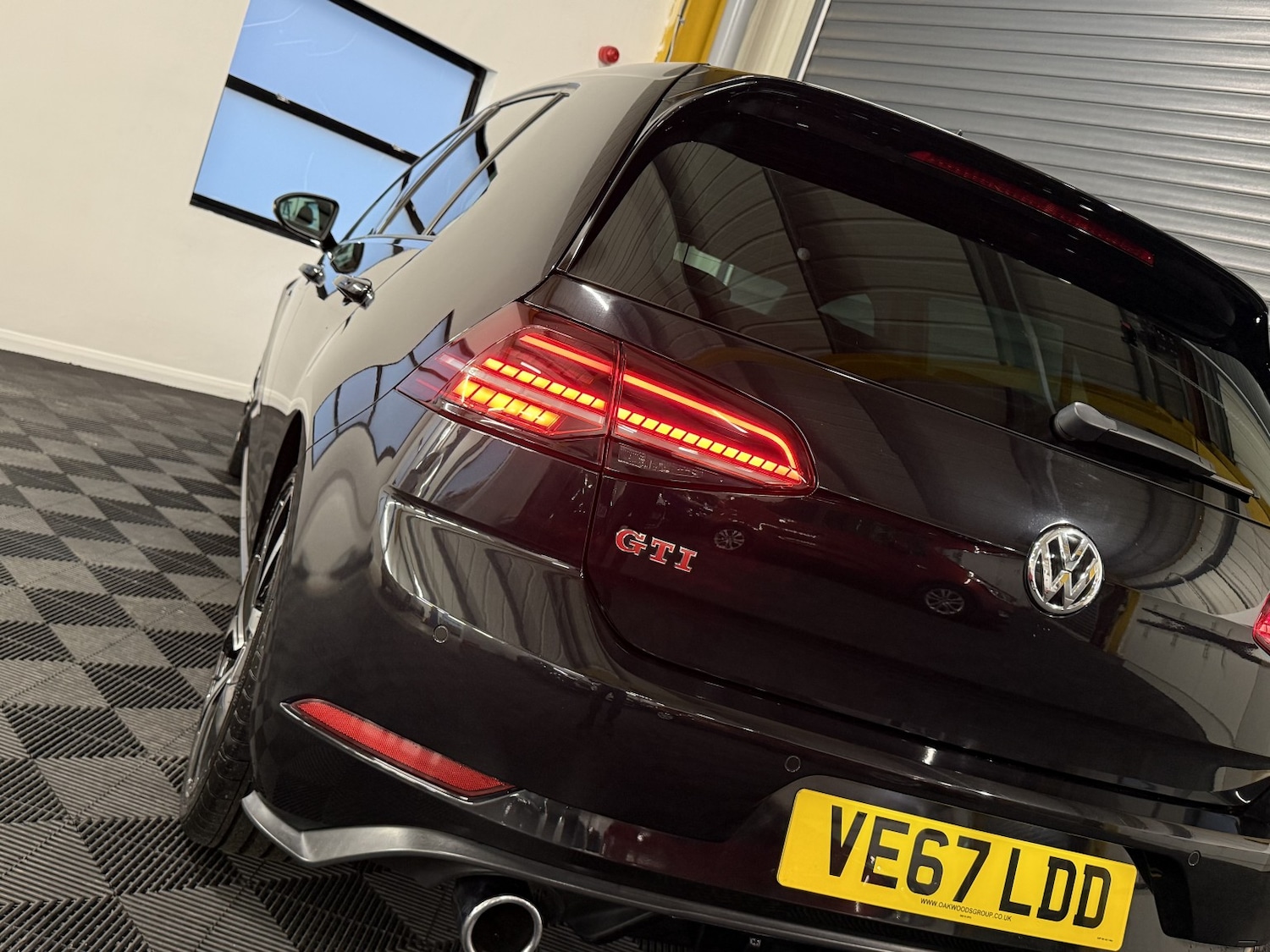 Used Volkswagen Golf 2017 for sale - 76725725: Photo 15