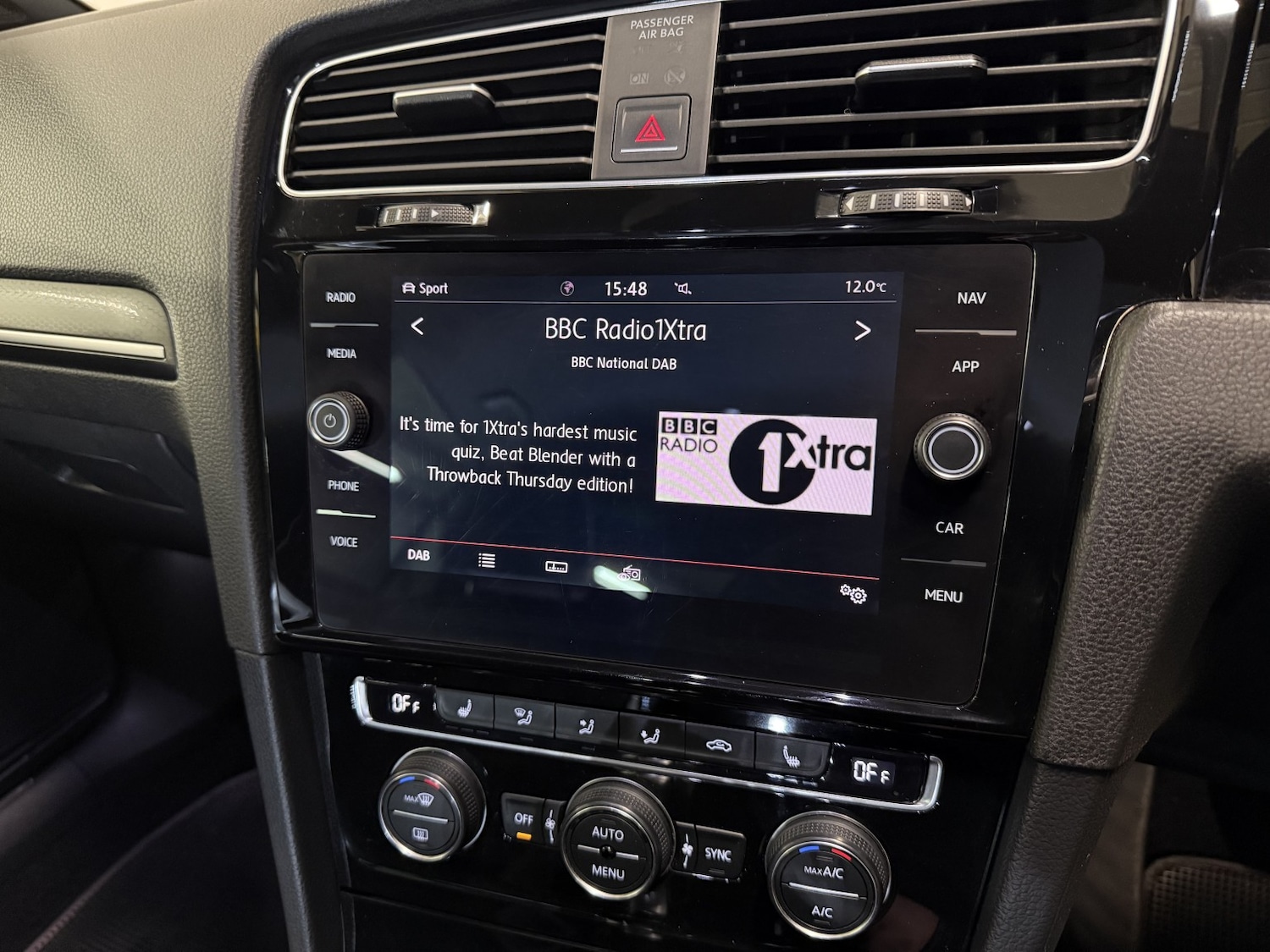 Used Volkswagen Golf 2017 for sale - 76725725: Photo 24