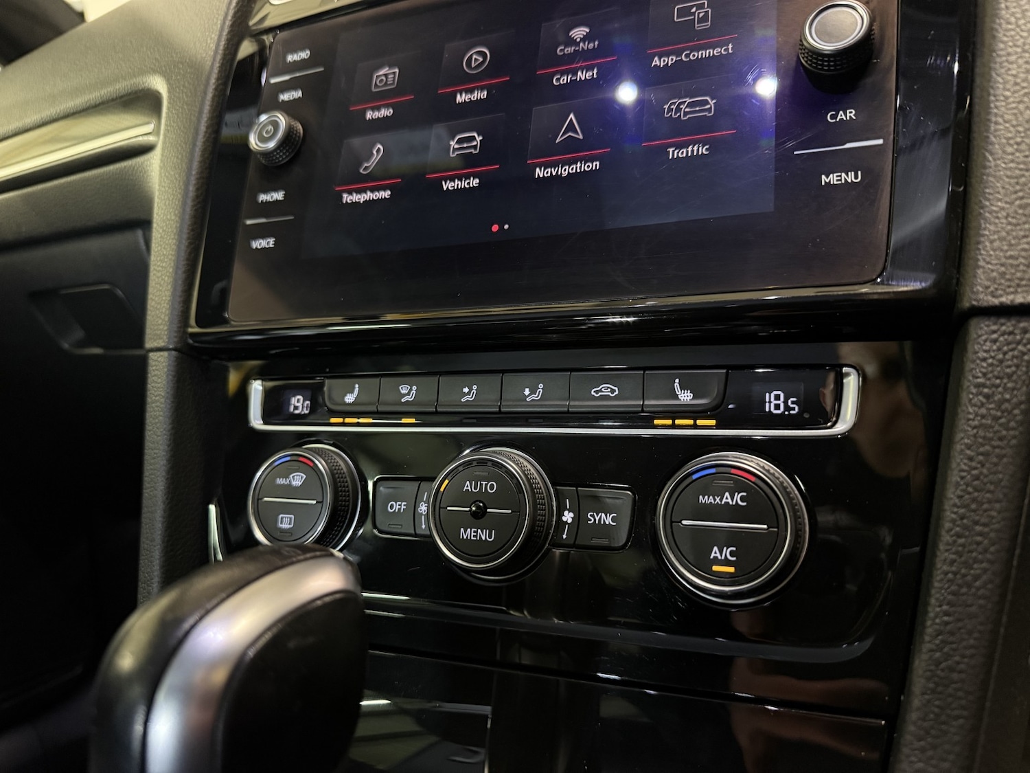 Used Volkswagen Golf 2017 for sale - 76725725: Photo 28