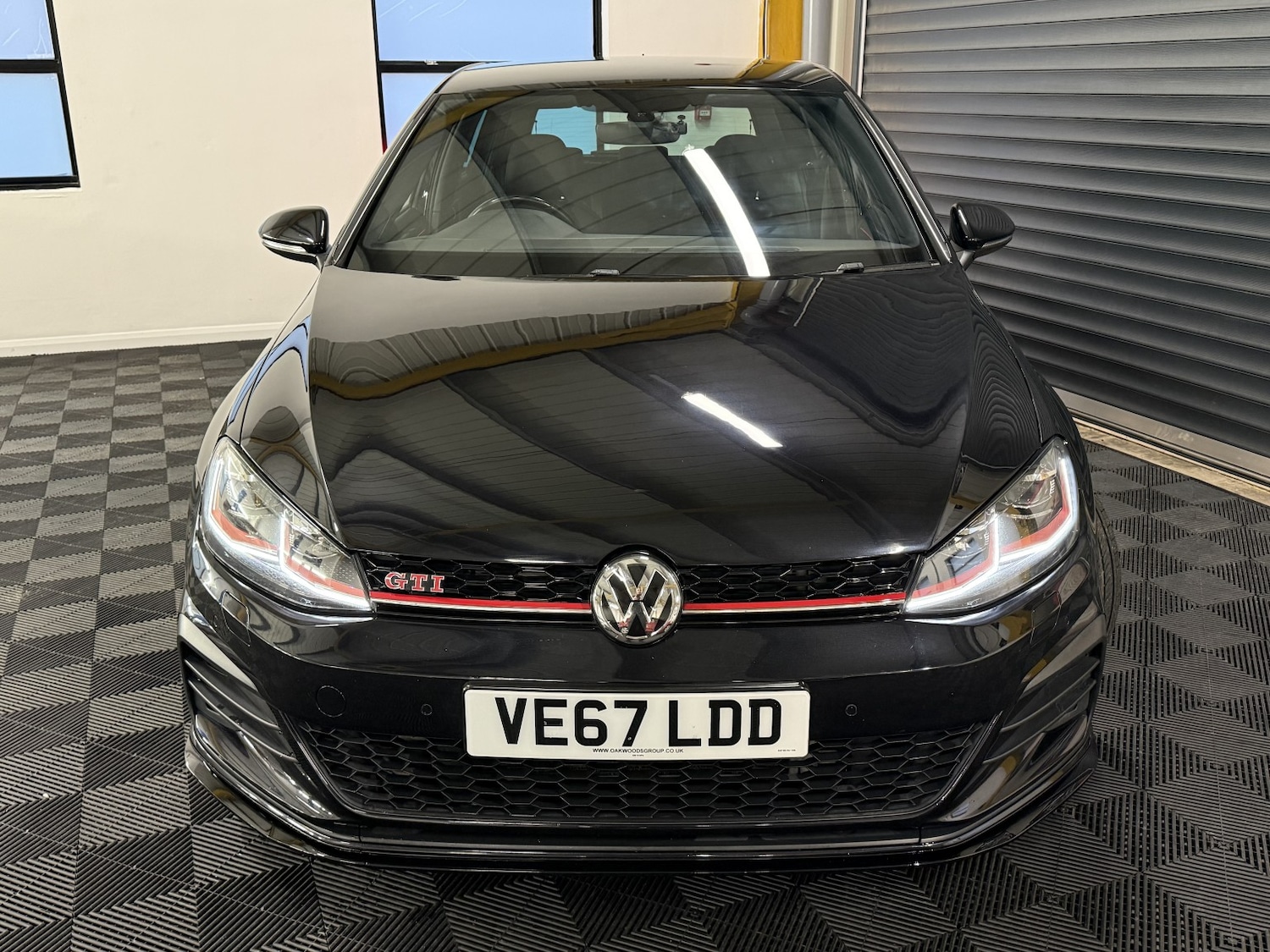 Used Volkswagen Golf 2017 for sale - 76725725: Photo 5