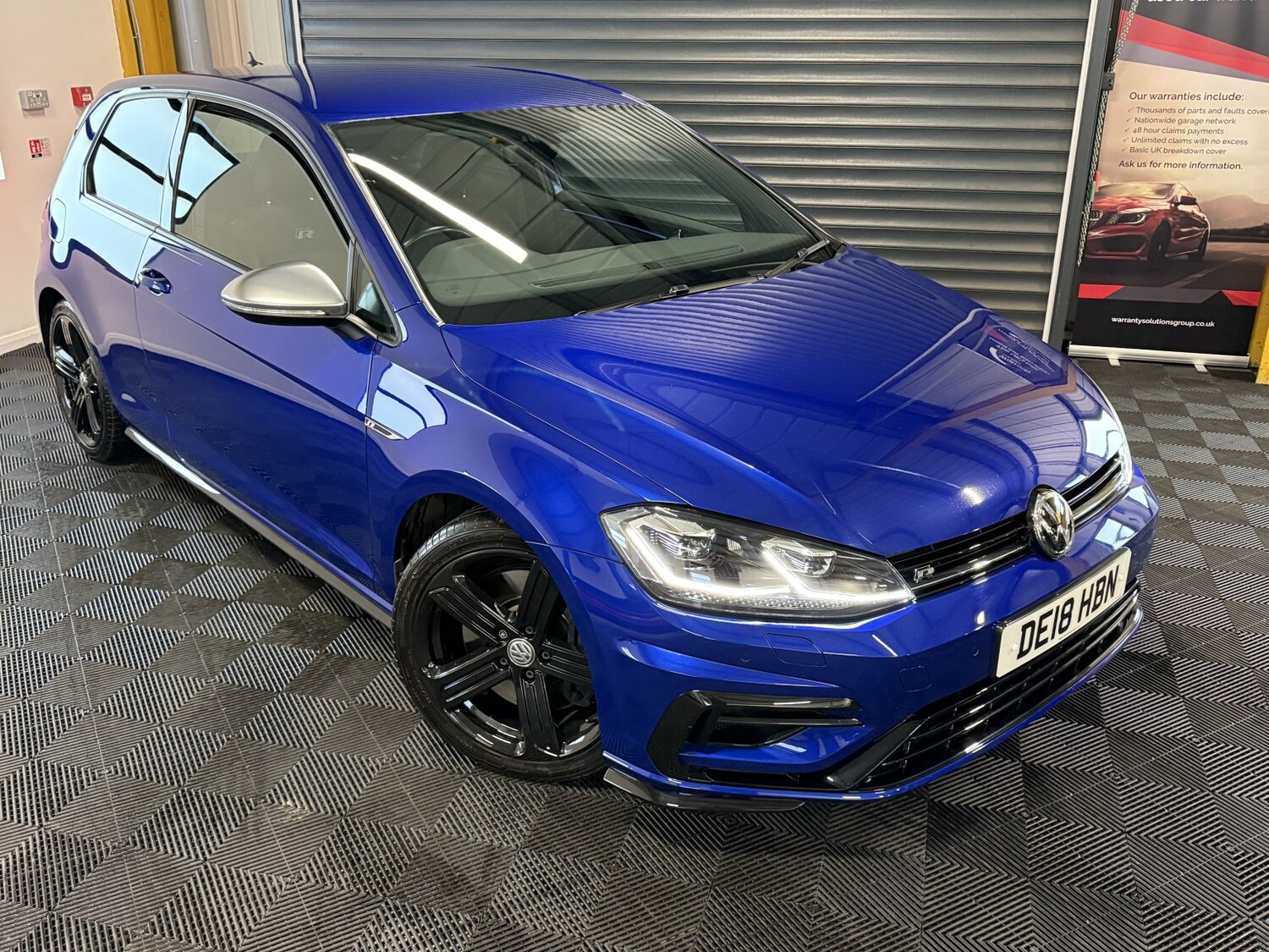 Used Volkswagen Golf 2018 for sale - 76605857: Photo 2