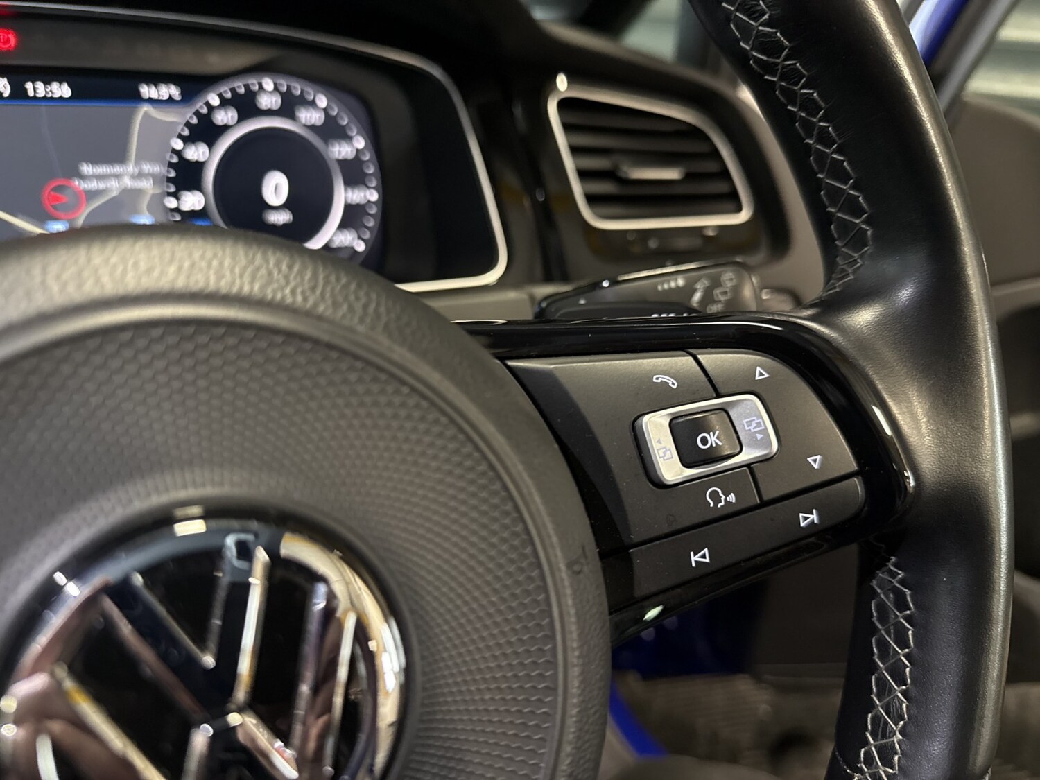 Used Volkswagen Golf 2018 for sale - 76605857: Photo 31