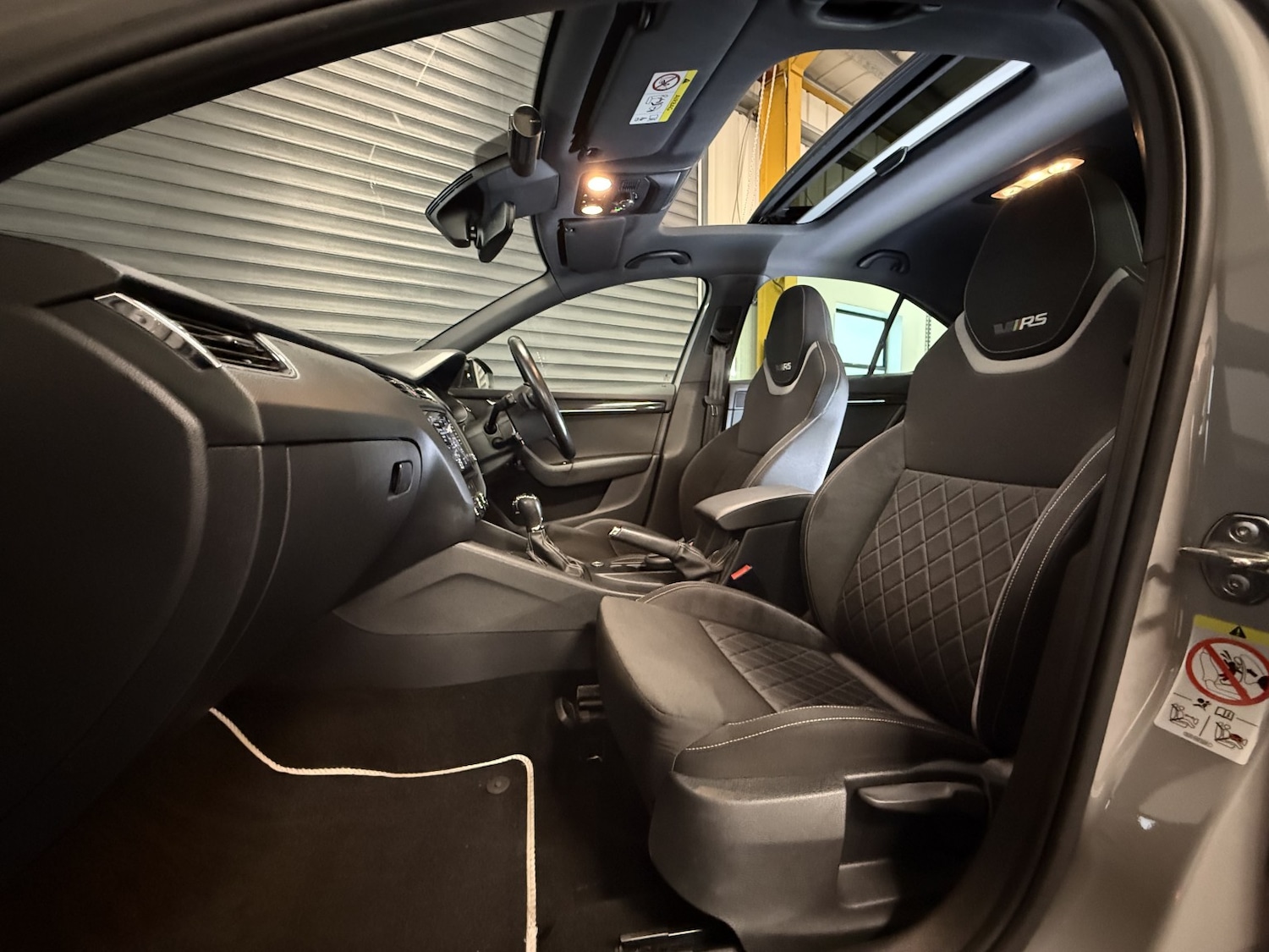 Used Skoda Octavia 2018 for sale - 77173223: Photo 32