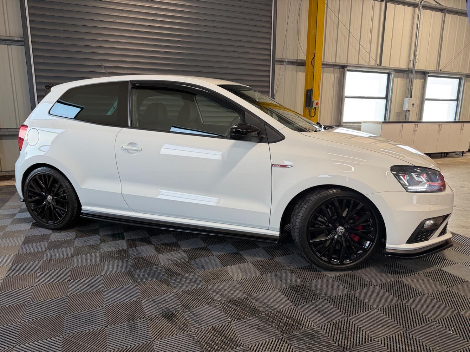 Used Volkswagen Polo 2015 for sale - 76605924: Photo 10