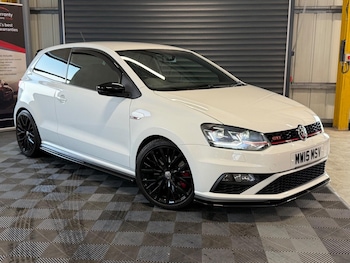 Used Volkswagen Polo 2015 for sale - 76605924: Photo