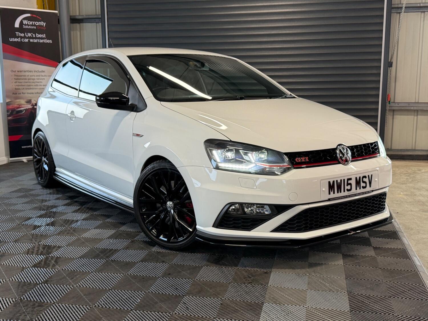 Used Volkswagen Polo 2015 for sale - 76605924: Photo 2