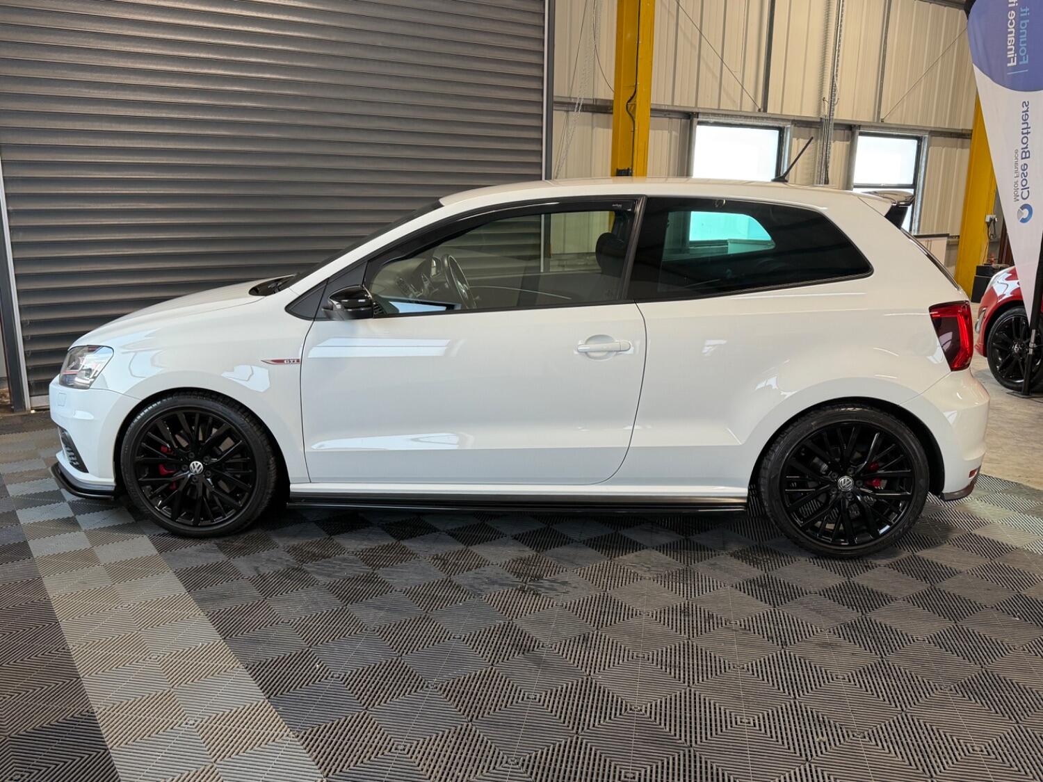 Used Volkswagen Polo 2015 for sale - 76605924: Photo 22