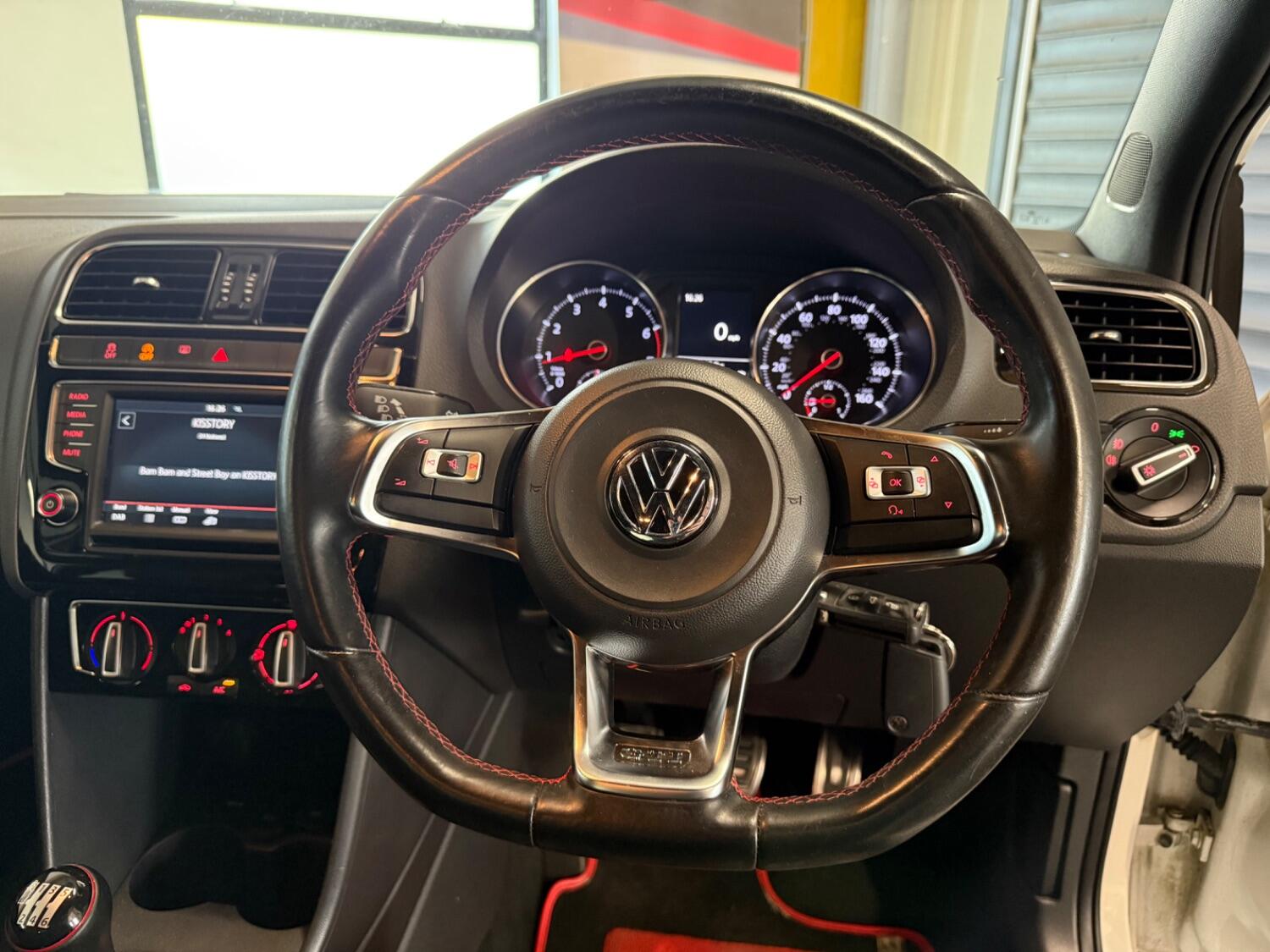 Used Volkswagen Polo 2015 for sale - 76605924: Photo 29