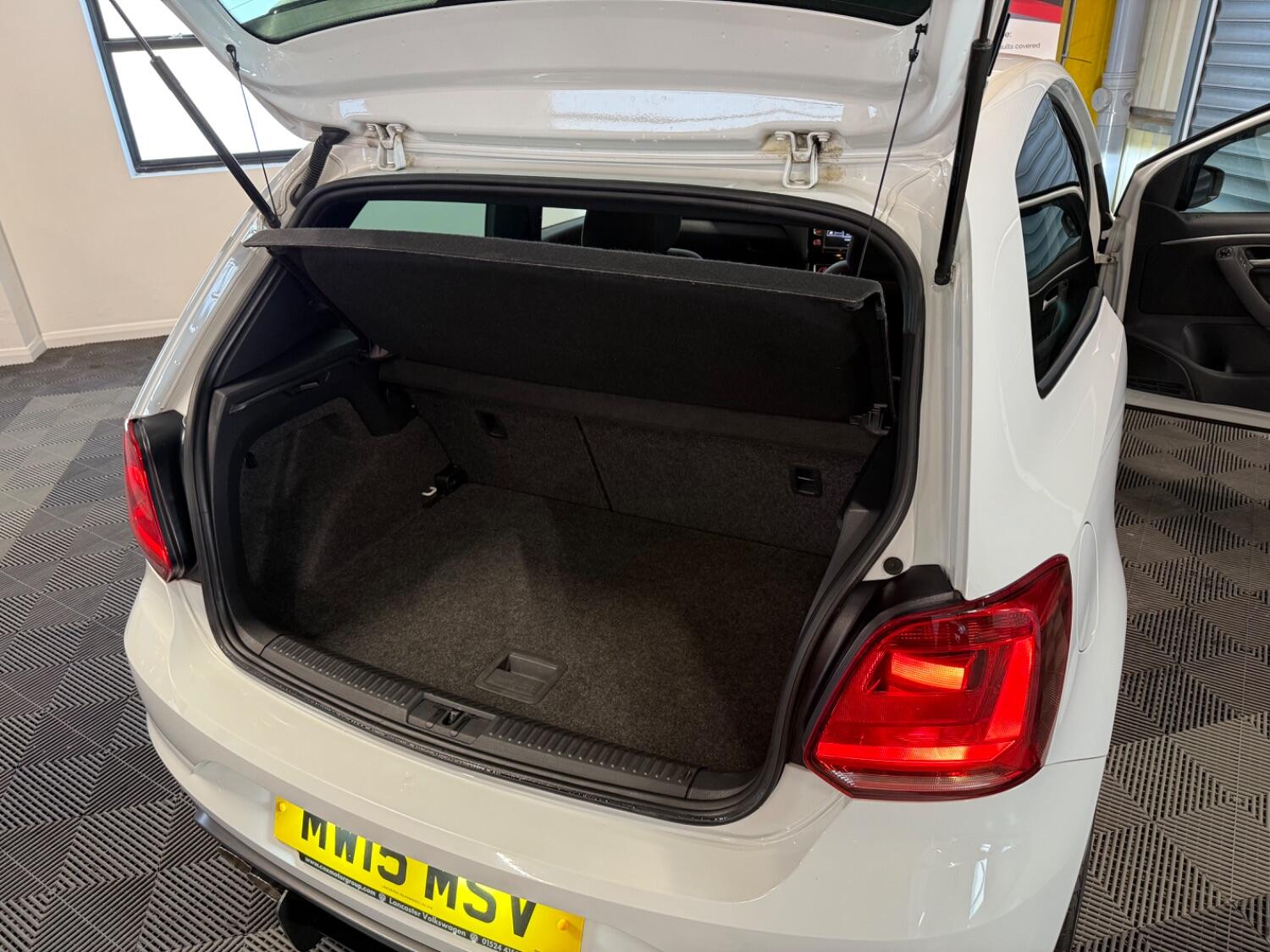 Used Volkswagen Polo 2015 for sale - 76605924: Photo 41