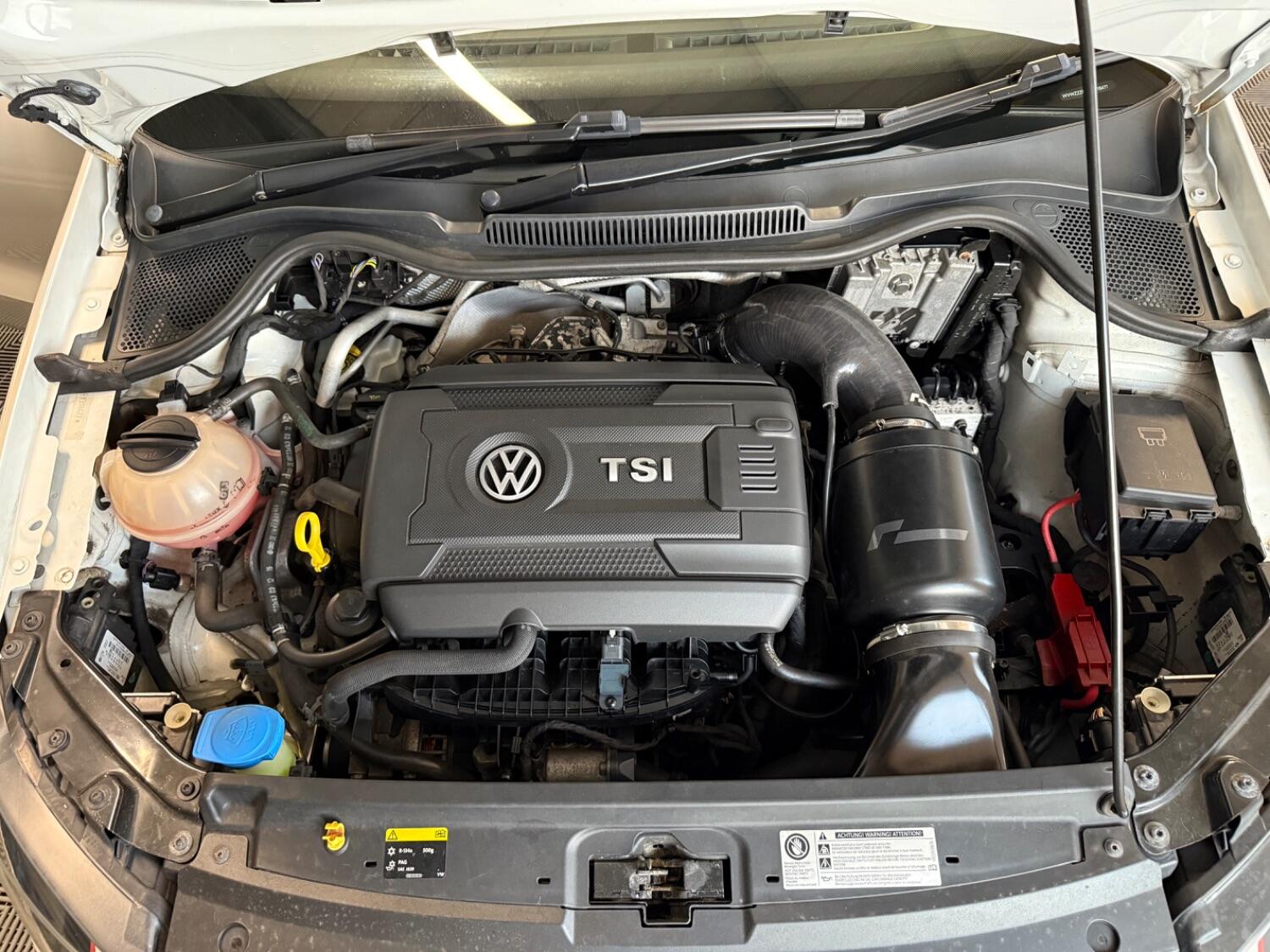 Used Volkswagen Polo 2015 for sale - 76605924: Photo 42