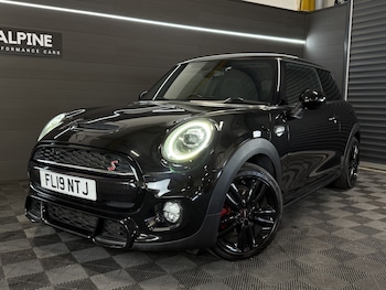 Used MINI Hatch 2019 for sale - 78976376: Photo