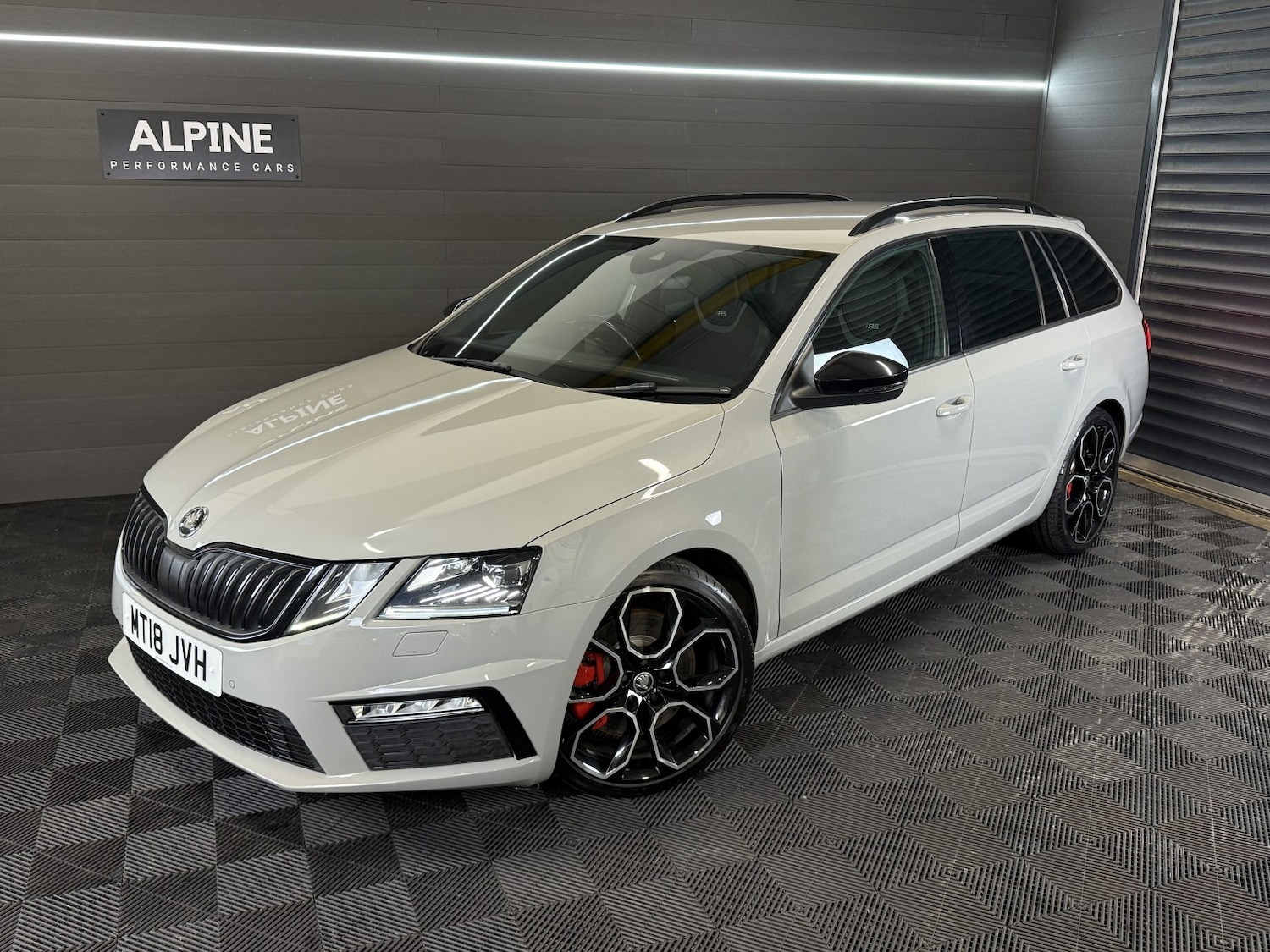 Used Skoda Octavia 2018 for sale - 77622533: Photo 2