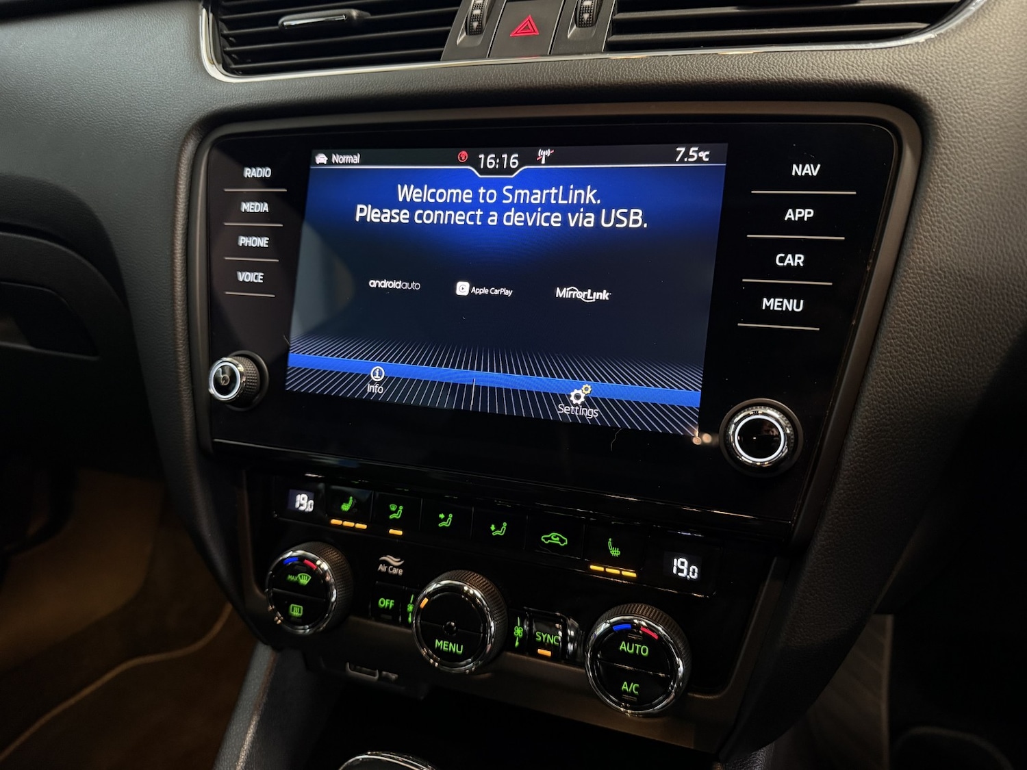 Used Skoda Octavia 2018 for sale - 77622533: Photo 33