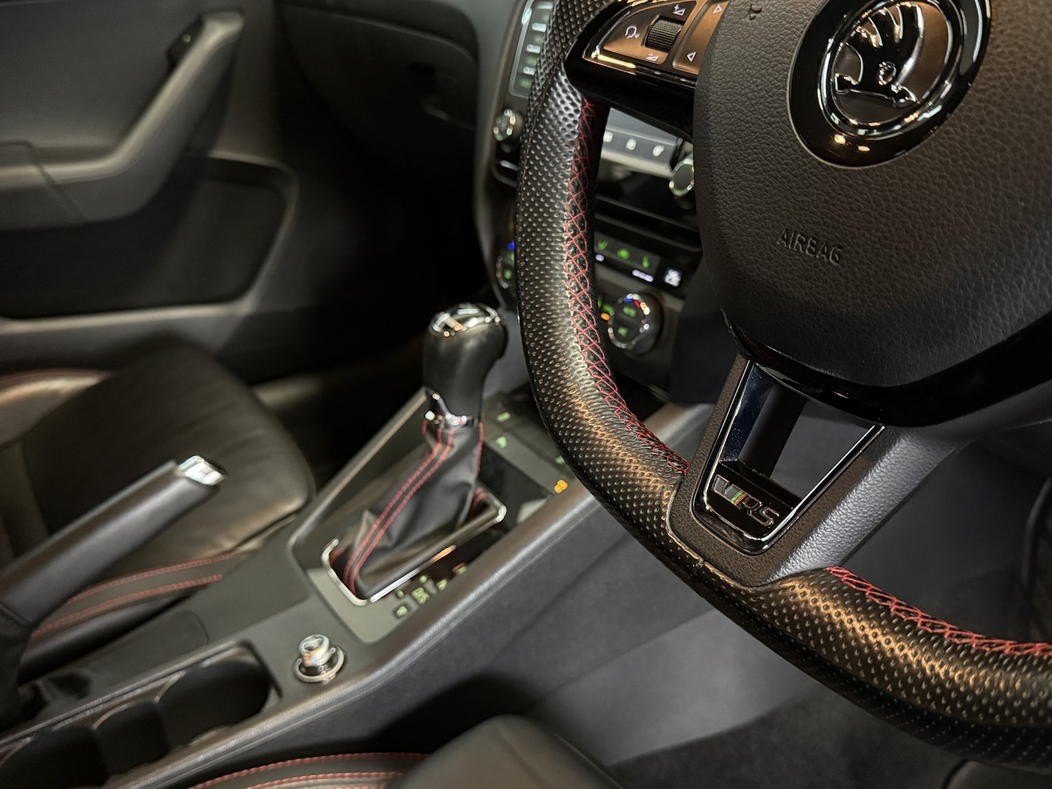 Used Skoda Octavia 2016 for sale - 77431385: Photo 28