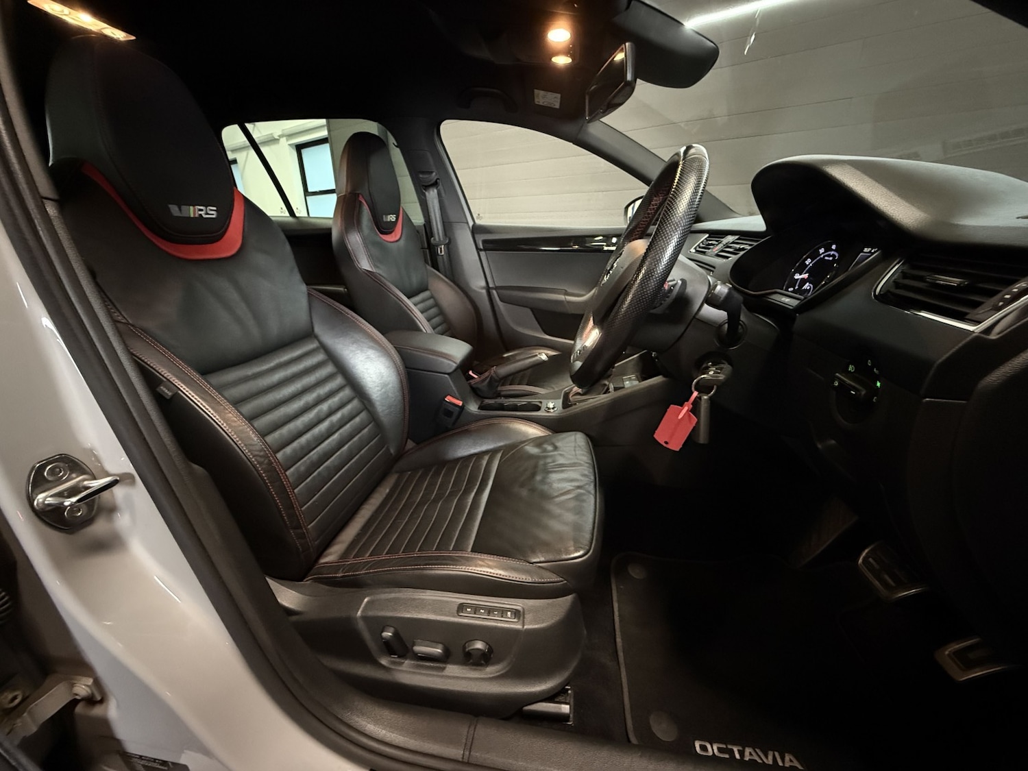 Used Skoda Octavia 2016 for sale - 77431385: Photo 34