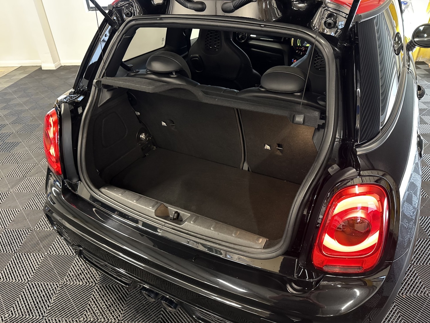 Used MINI Hatch 2017 for sale - 76605963: Photo 70