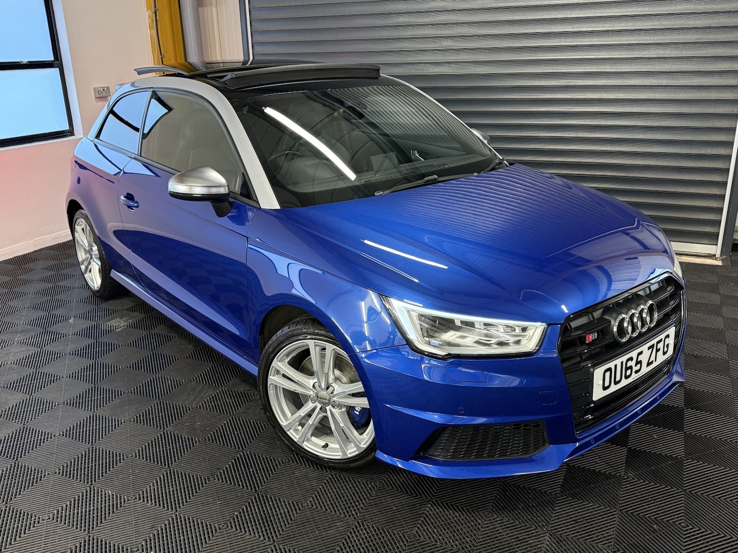 Used Audi A1 2015 for sale - 77173084: Photo 2