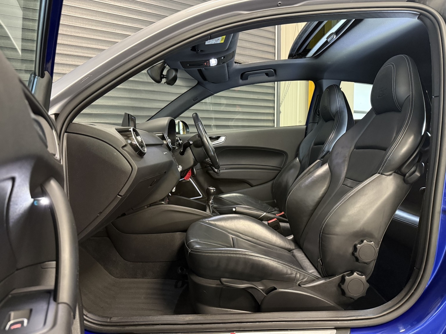 Used Audi A1 2015 for sale - 77173084: Photo 33