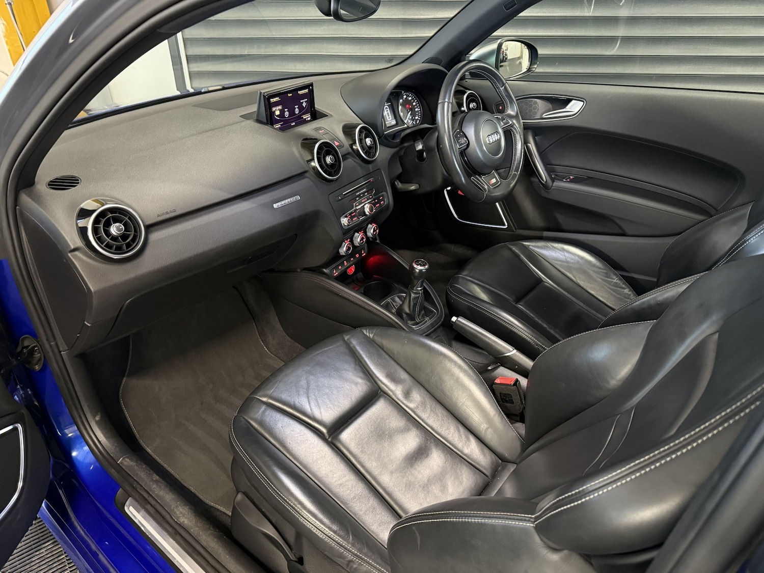 Used Audi A1 2015 for sale - 77173084: Photo 34