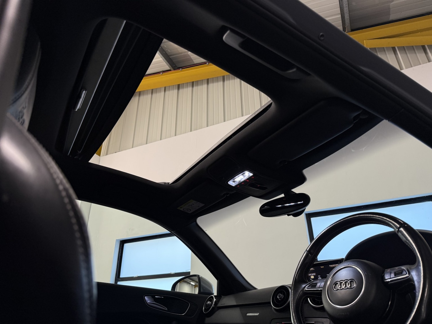 Used Audi A1 2015 for sale - 77173084: Photo 35