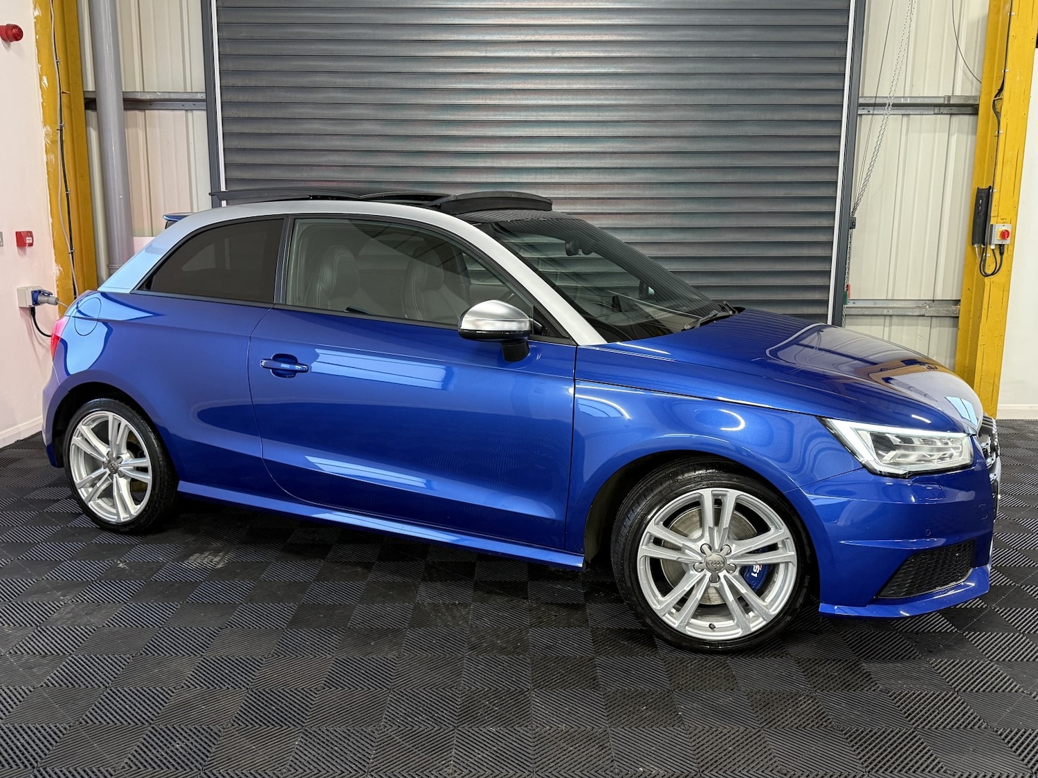 Used Audi A1 2015 for sale - 77173084: Photo 7
