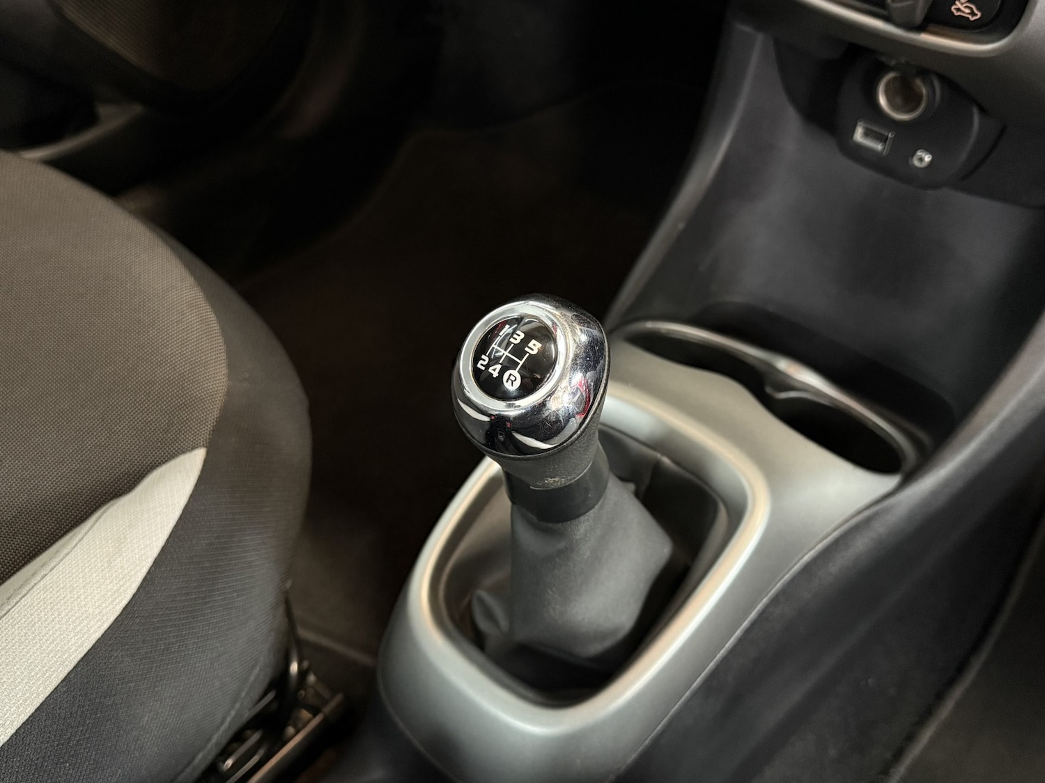 Used Toyota AYGO 2018 for sale - 78182854: Photo 20