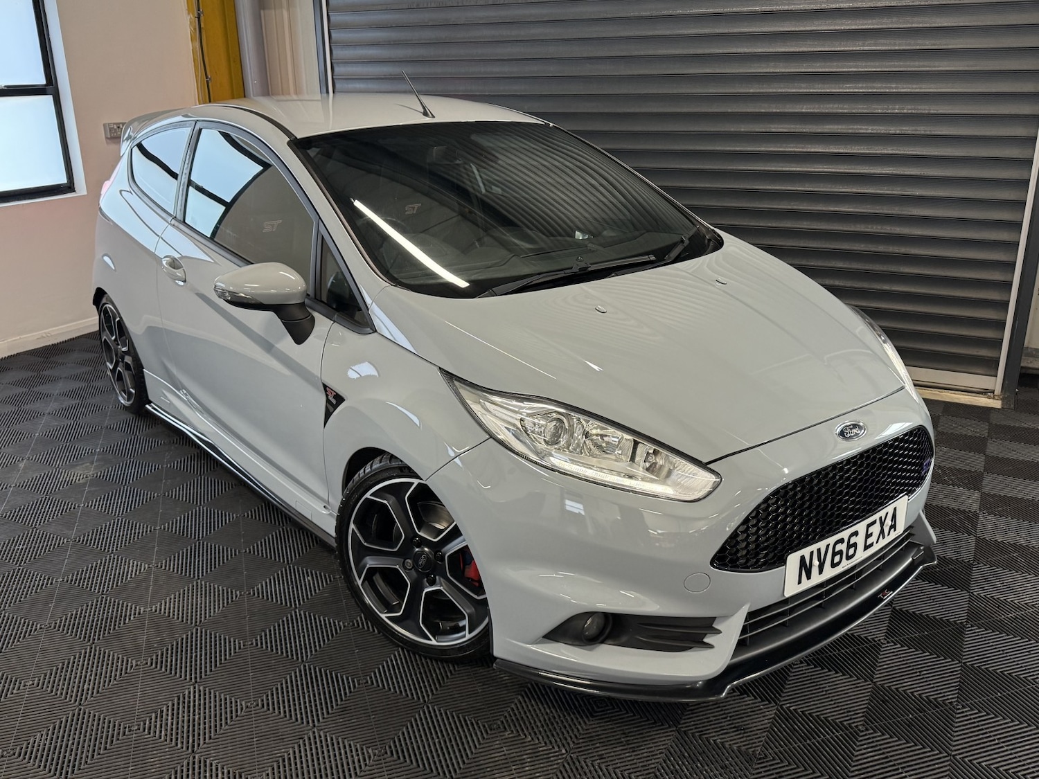 Used Ford Fiesta 2017 for sale - 77201191: Photo 2