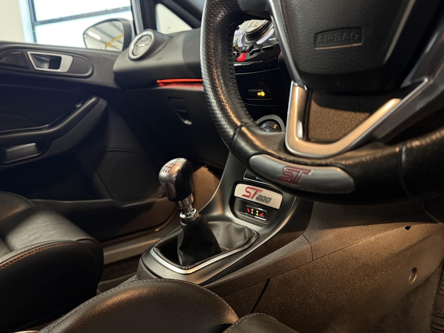 Used Ford Fiesta 2017 for sale - 77201191: Photo 24