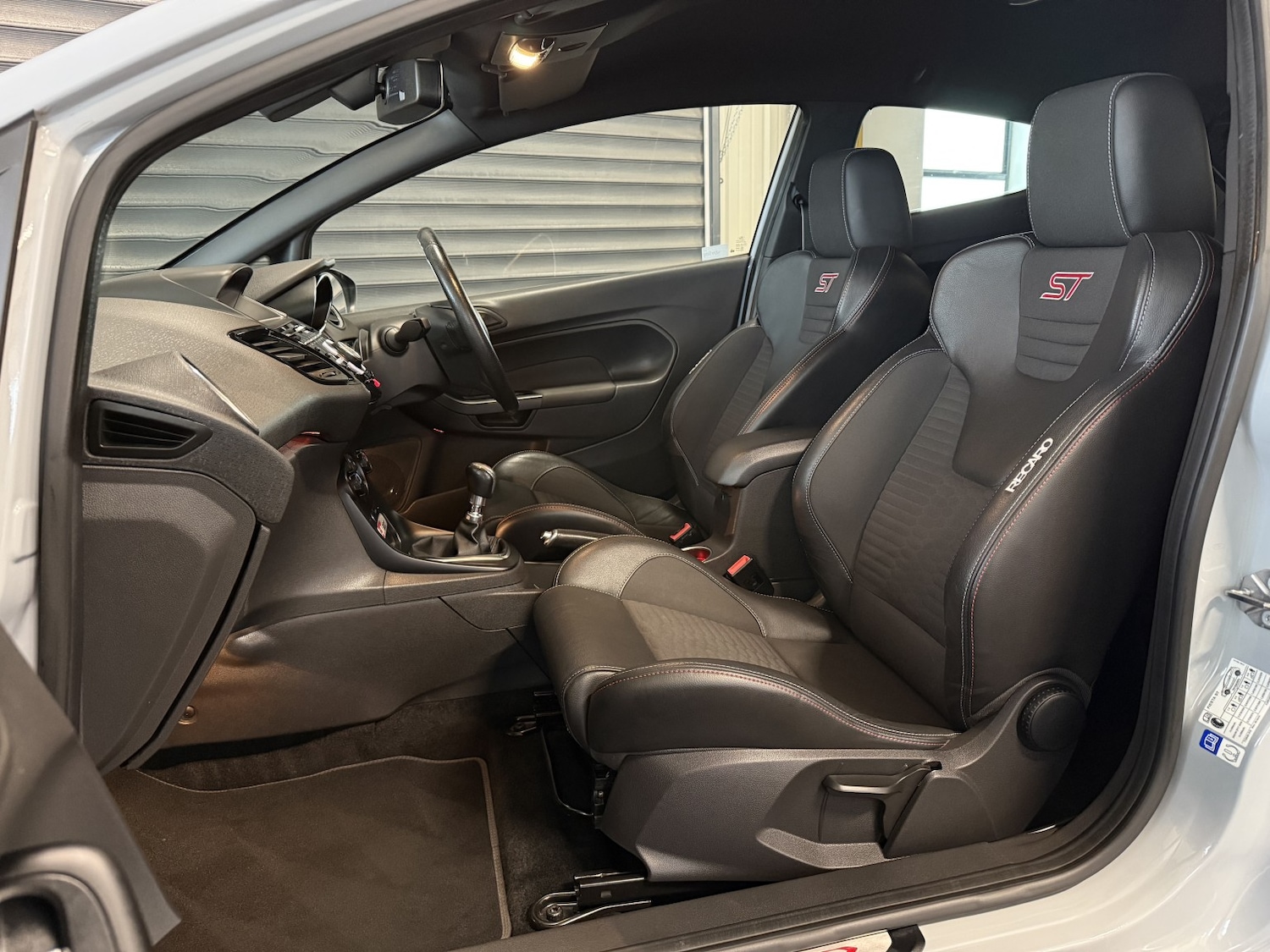 Used Ford Fiesta 2017 for sale - 77201191: Photo 36