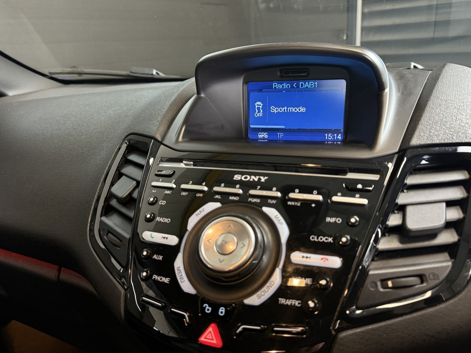 Used Ford Fiesta 2017 for sale - 77622506: Photo 27