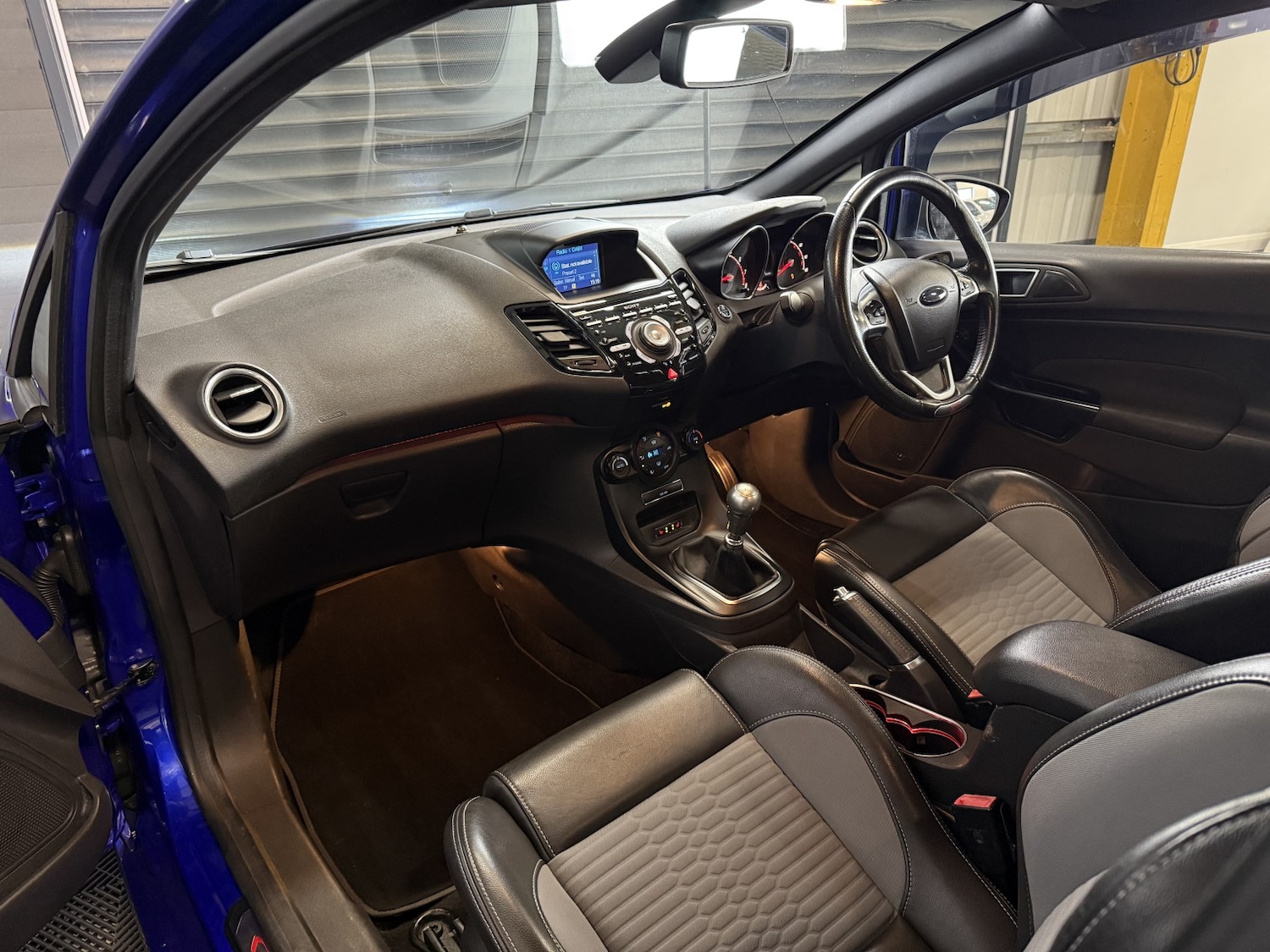 Used Ford Fiesta 2017 for sale - 77622506: Photo 40