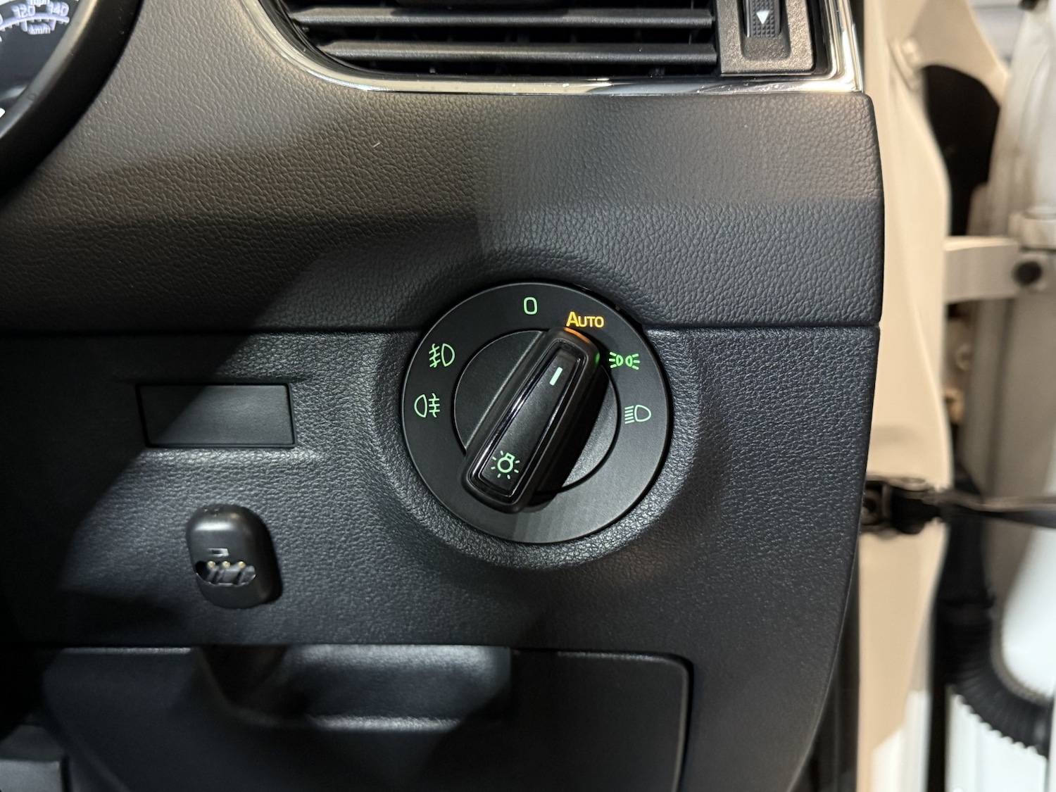 Used Skoda Octavia 2016 for sale - 76605821: Photo 58