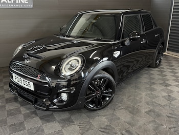 Used MINI Hatch 2019 for sale - 79352718: Photo