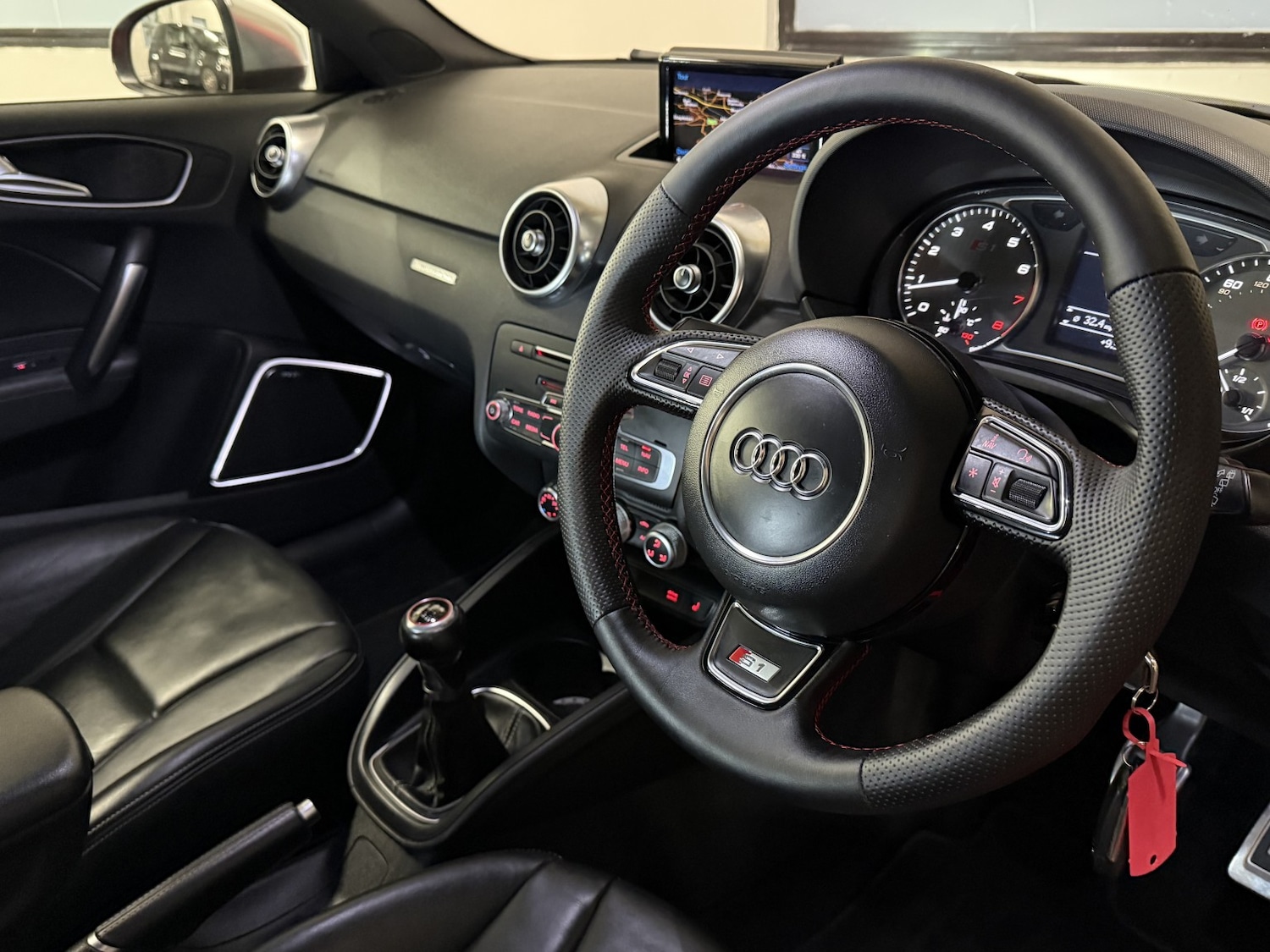 Used Audi S1 2014 for sale - 77179712: Photo 23