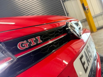 Used Volkswagen Polo 2019 for sale - 76605726: Photo