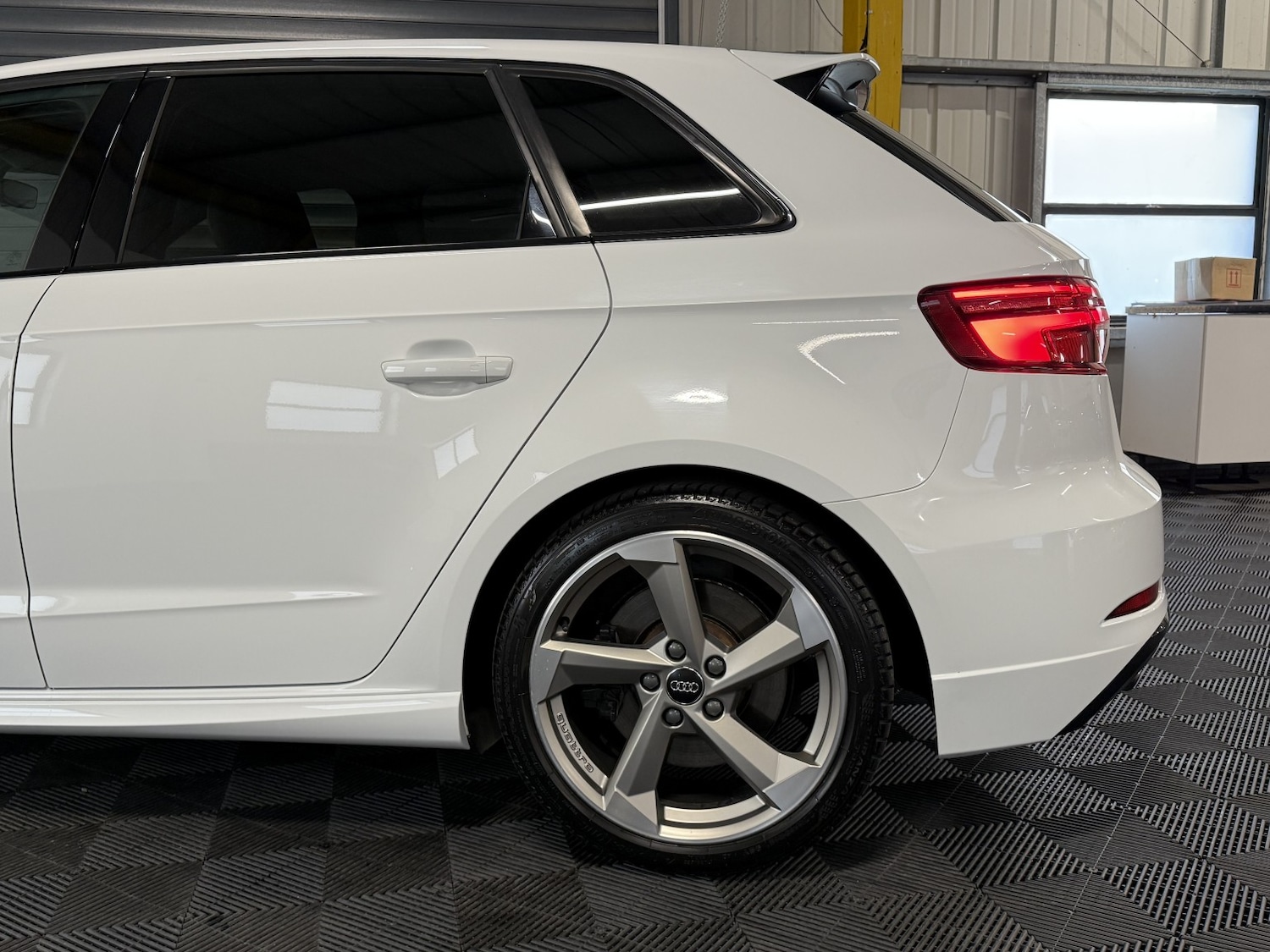 Used Audi A3 2017 for sale - 76605623: Photo 21