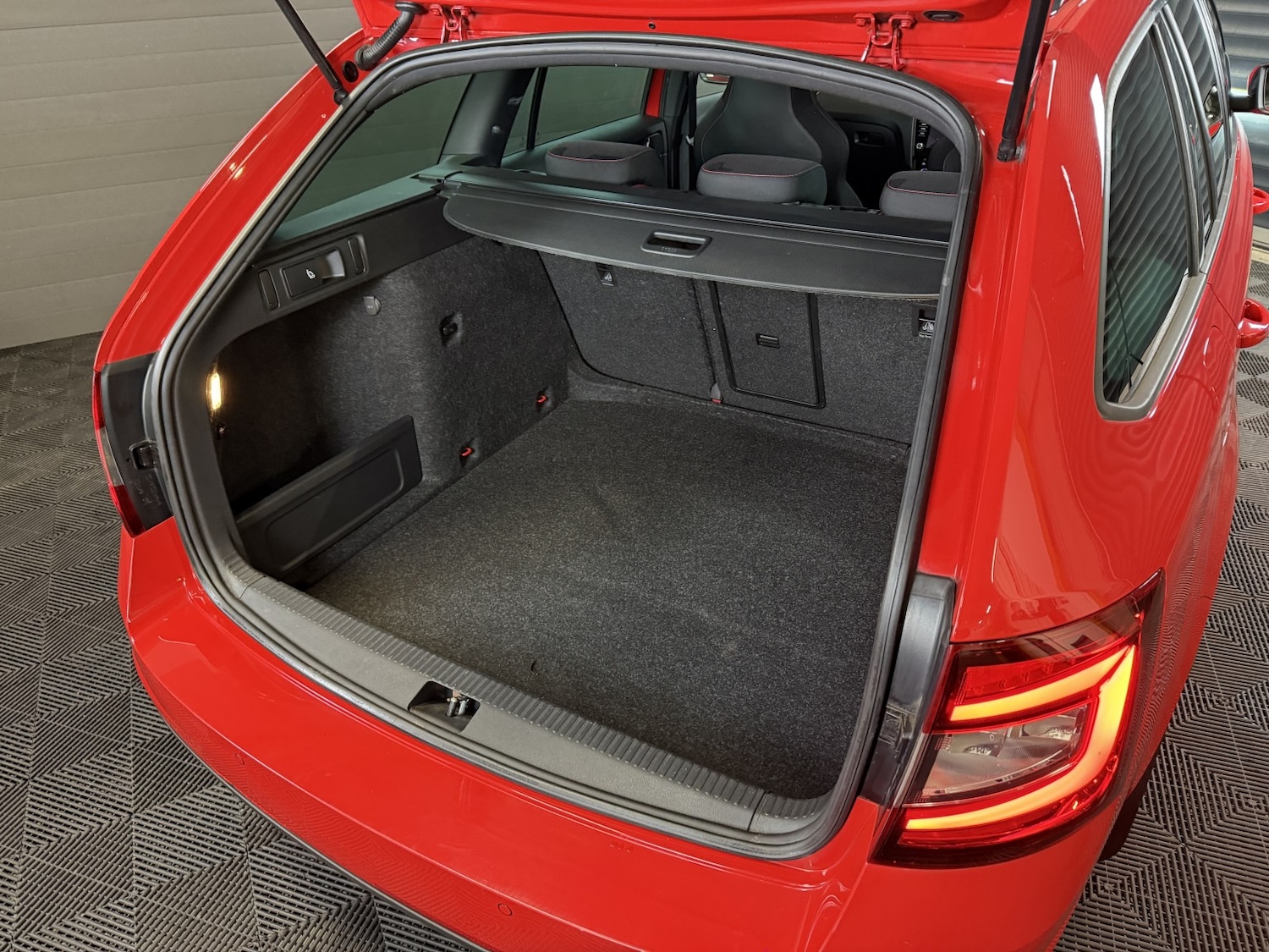 Used Skoda Octavia 2018 for sale - 77417225: Photo 35