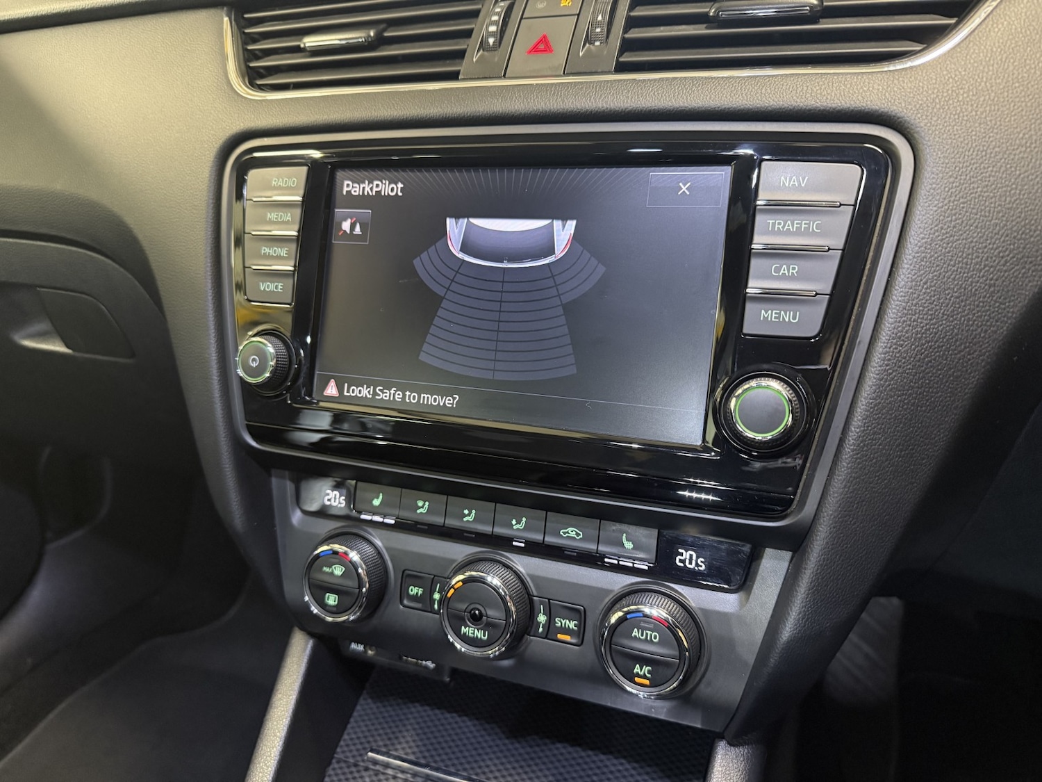 Used Skoda Octavia 2016 for sale - 76769783: Photo 26