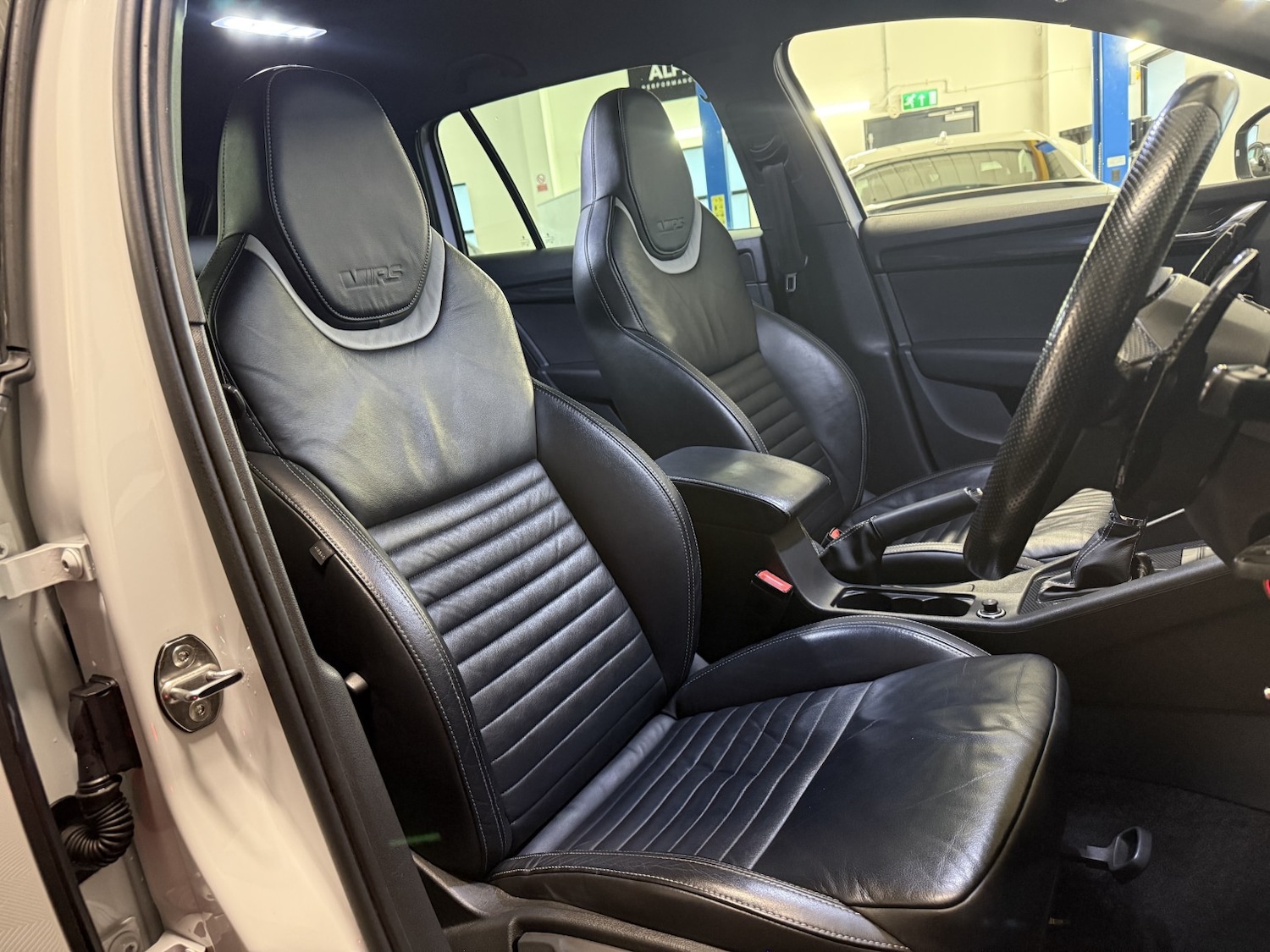 Used Skoda Octavia 2016 for sale - 76769783: Photo 32