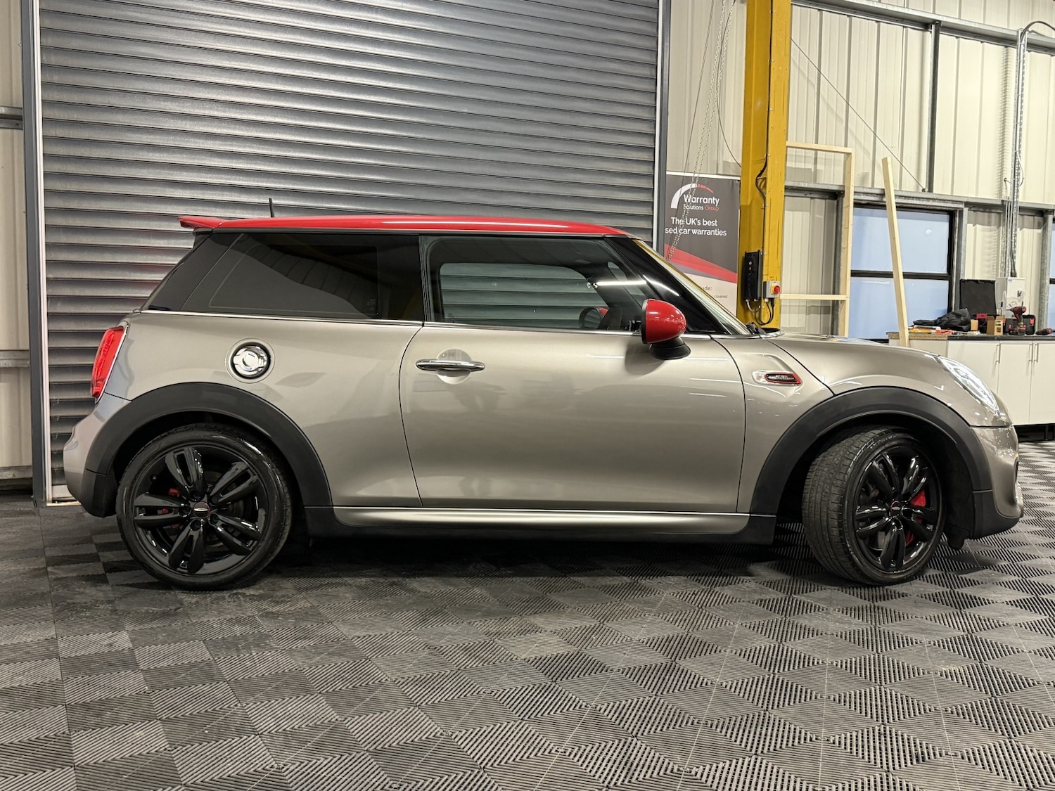 Used MINI Hatch 2018 for sale - 76618743: Photo 12
