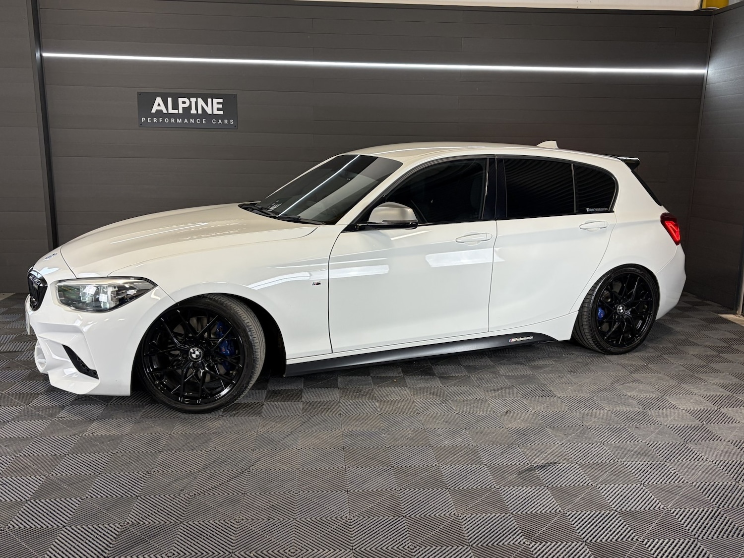 Used BMW 1 Series 2019 for sale - 78182793: Photo 2