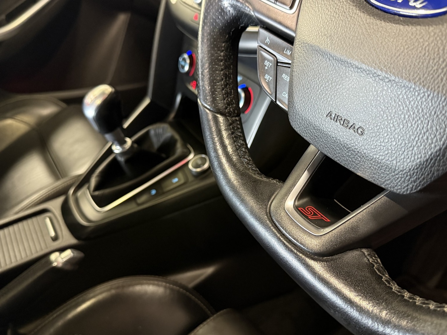 Used Ford Focus 2016 for sale - 76725718: Photo 22