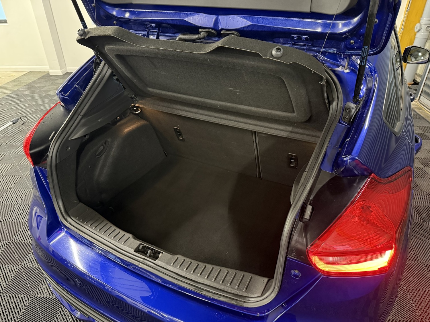 Used Ford Focus 2016 for sale - 76725718: Photo 34