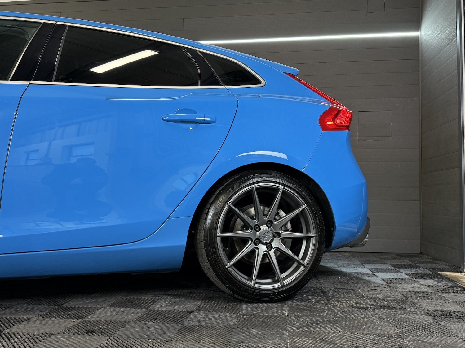 Used Volvo V40 2016 for sale - 77915738: Photo 13