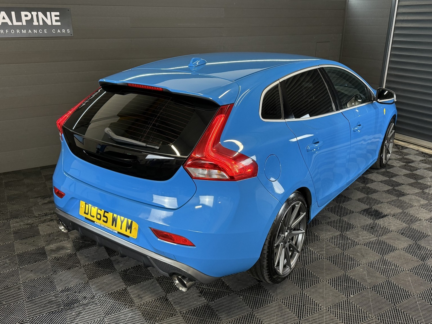 Used Volvo V40 2016 for sale - 77915738: Photo 15