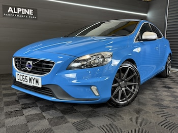 Used Volvo V40 2016 for sale - 77915738: Photo