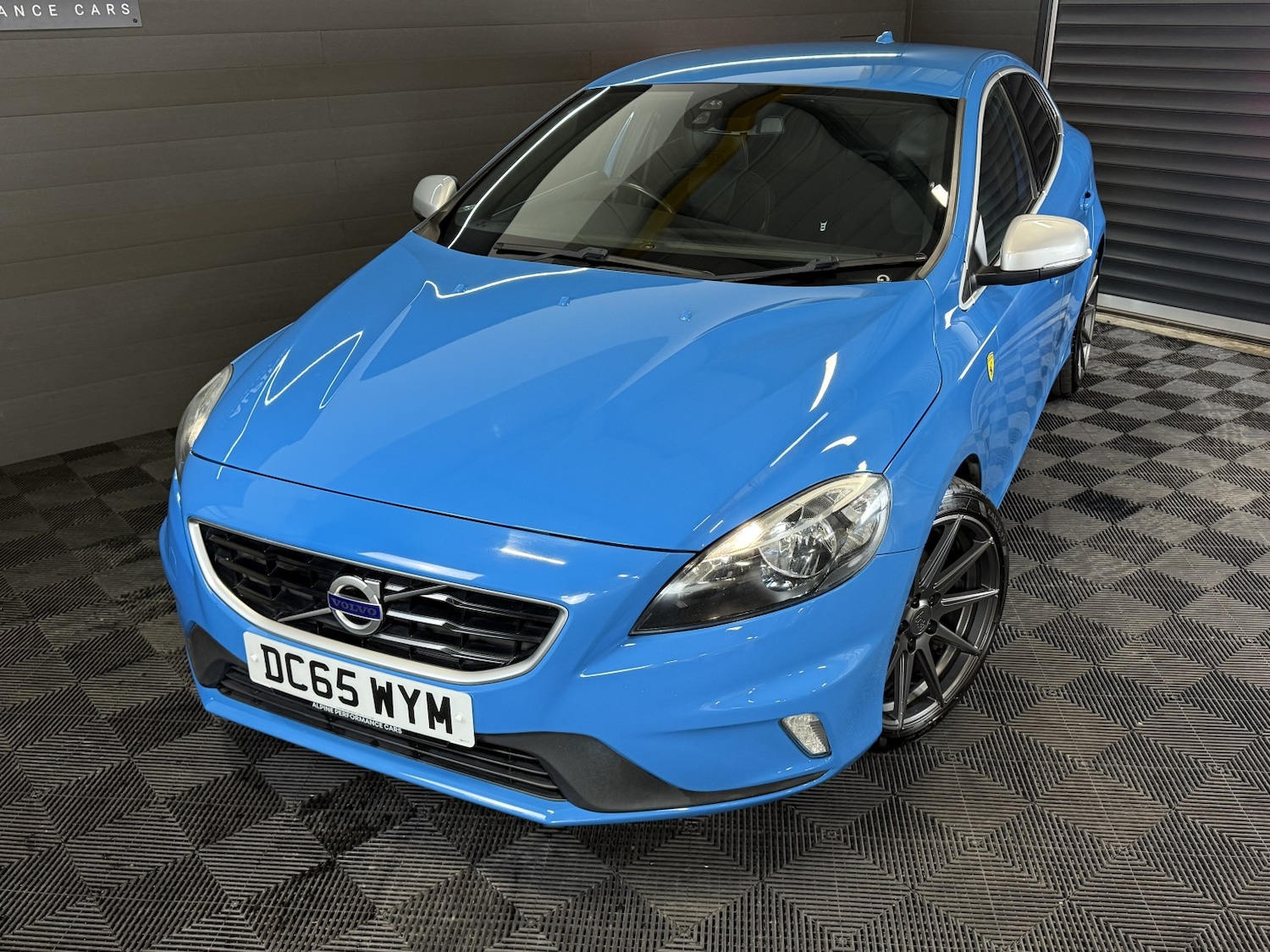 Used Volvo V40 2016 for sale - 77915738: Photo 4